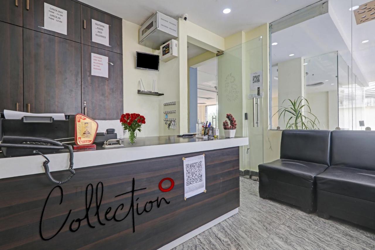 Collection O Srg Hotel Chinhat Exterior photo